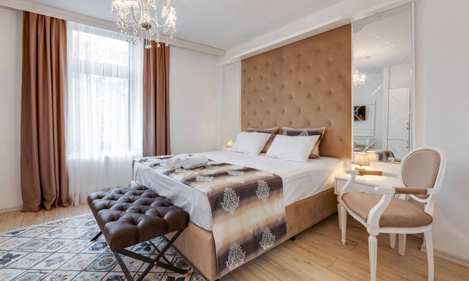 Oberhausen Apartment | Oberhausen Quiet Corner