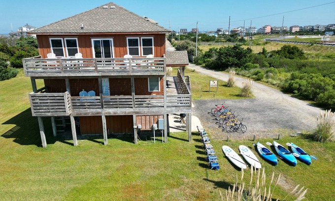 Rodanthe House | OBX Beach House + Bikes-Paddle Boards-Kayaks-Beach Chairs-AC-Free WiFi