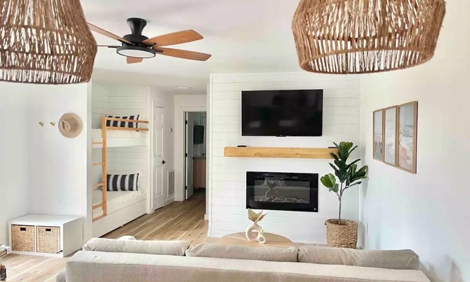 Kitty Hawk House | OBX Dreamin’nn