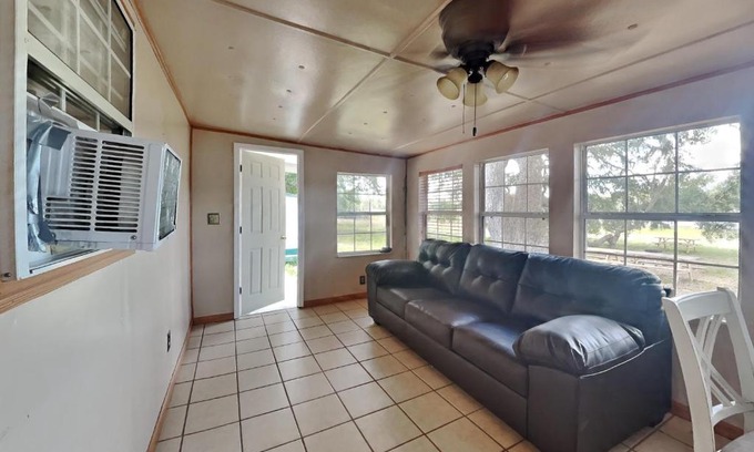 Ocklawaha Other | Ocala Farm Lake House