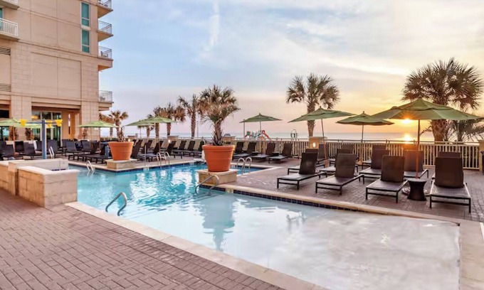 Virginia Beach Condo | Ocean Beach Club, a Hilton Vacation Club Studio Unit Sunday Check-In