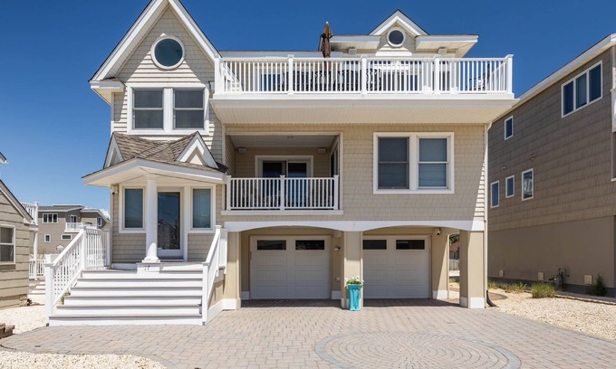 Surf City House | Ocean Block- Pool home- Sleeps 16