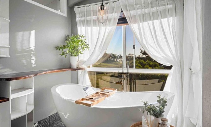 Rainbow Beach House | Ocean Breeze at Rainbow Beach