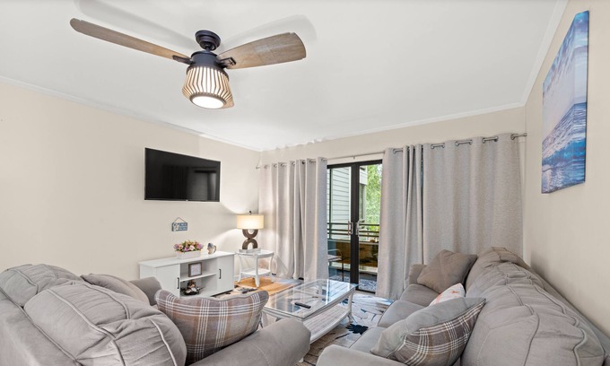 Briarcliffe Acres Condo | Ocean Creek Lodges 3 2259-1 bedroom