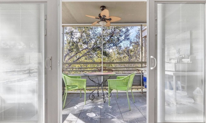 Briarcliffe Acres Condo | Ocean Creek Resort: 2BR Condo w/Pools, Tennis & Walk to Beach