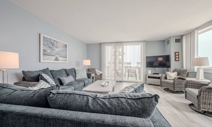 The Pines Condo | Ocean Front 3BR 3 BA Condo in Rehoboth Beach