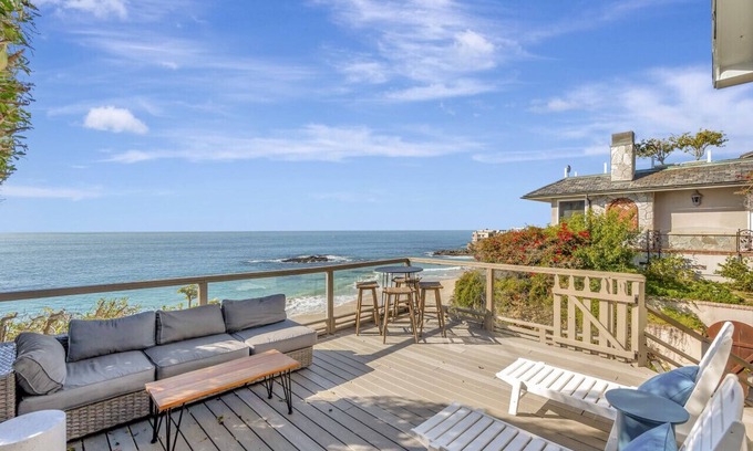 South Laguna House | OCEAN FRONT Beach HOUSE! Private stairs to SAND!