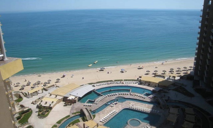 Puerto Penasco Condo | OCEAN FRONT GORGEOUS SUNSETS LAS PALOMAS CORONADO 1105 PHASE 2 BEDROOM 1