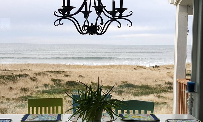 Westport House | Ocean Front House, Beach, View, Hot Tub- NO PETS INSIDE - 200FT WALK TO BEACH