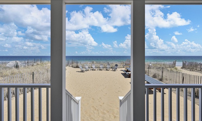 Salisbury Beach House | Ocean Front On The Sand Of Salisbury Beach!