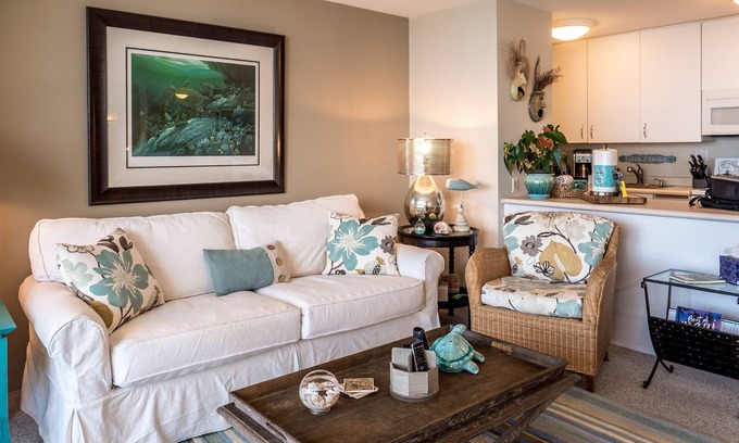 Kihei Condo | Ocean Front Penthouse Best View Most Amenities Fully Stocked Feels like home
