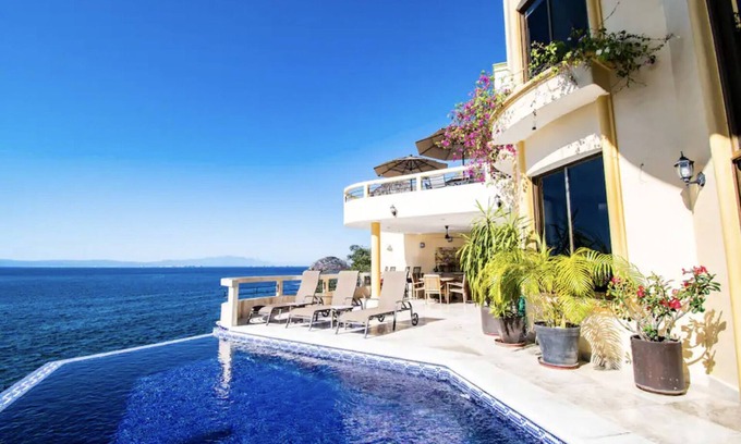 Mismaloya House | Ocean Front Villa, Hot Tub, Heated Pool, Chef, Beach, Multiple Terraces, 10 beds