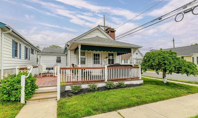 Ocean Grove House | OCEAN GROVE BEACH, NJ - MONTHLY RENTAL- DESIRABLE SOUTH END