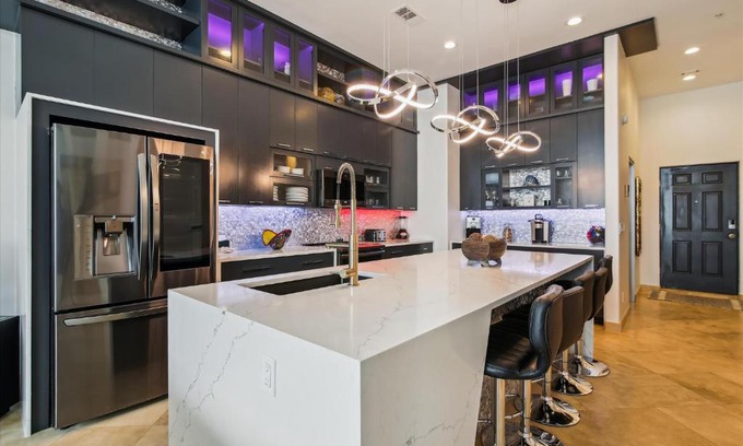 Galveston Apartment | Ocean Grove PH04 - Penthouse Please!