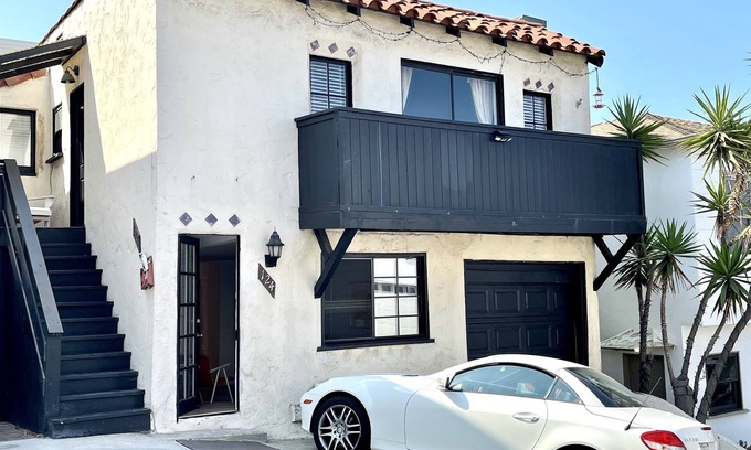 El Porto House | Ocean House with Private Patio