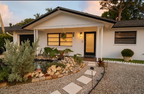 East Naples House | Ocean Love House Naples