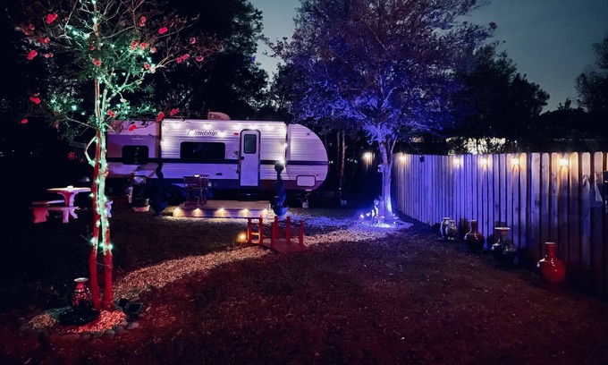 Dover RV Rental | Ocean Oasis Tiny House