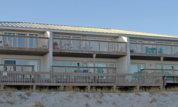 Topsail Beach Condo | Ocean Potion - Oceanfront Queen's Grant Condo with Amazing Views!