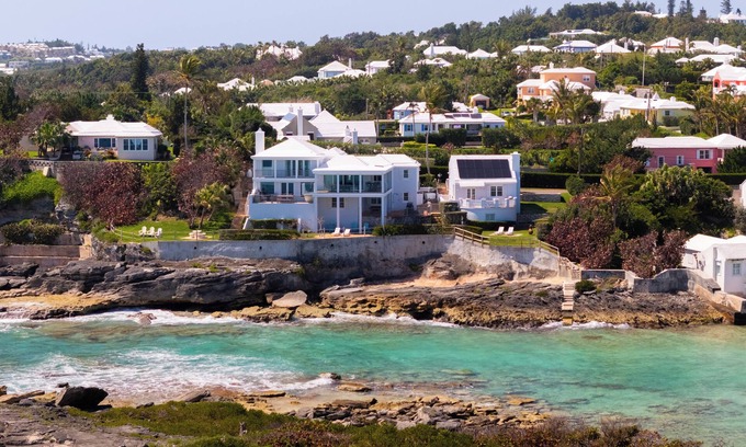 Paget Cottage | Ocean Side Studio Cottage - Condé Nast recommended