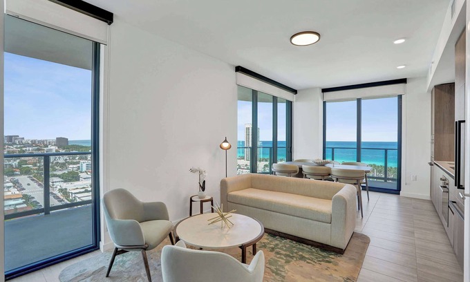 North Beach Condo | Ocean & Skyline Views from this Stylish 4BR Condo – Miami Beach