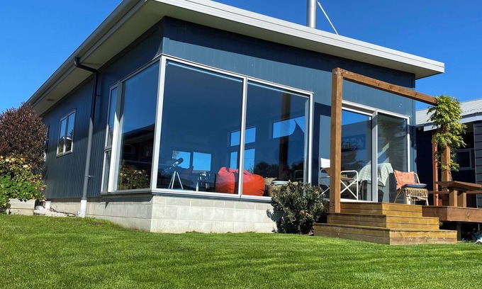 Otago House | Ocean Sunrise Karitane DunedinnEast Otago