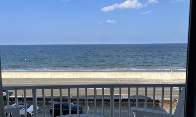 Hampton Apartment | Ocean View, Amazing beach getaway. Sand, sun, and fun