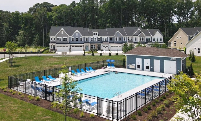 Frankford House | Ocean View Getaway: Pool & Grill