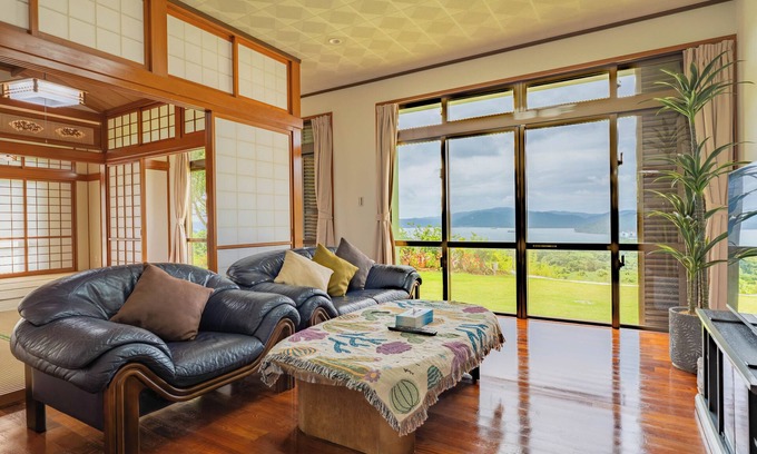 Wakugawa House | Ocean View House Nakijin