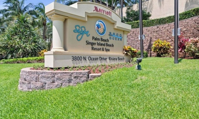 Singer Island Condo | OCEAN VIEW! large wrap around balcony at the Palm Beach Marriott Resort and Spa