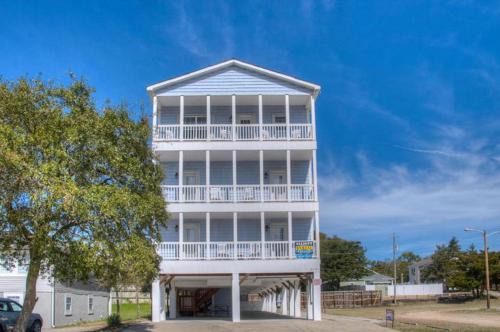 Ocean Drive House | Ocean View Luxury Rental - Sleeps 16