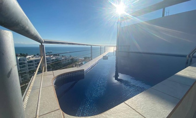 Flamingos Apartment | Ocean view penthouse 2 bedrooms with private pool