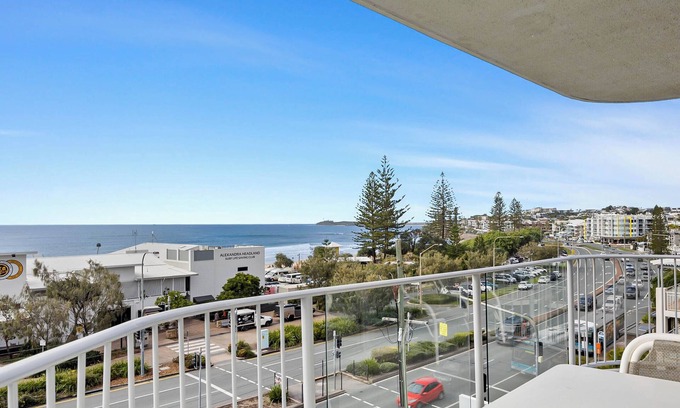 Alexandra Headland Apartment | Ocean View Superior Apartment