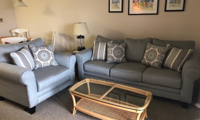 Midtown Ocean City Condo | Ocean View - Steps To The Beach - Elevator - Low Host Fee - Mid-Town Location