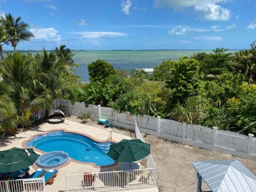 Cudjoe Key Villa | Ocean View with Pool, 4 bedroom Vila Near Key West