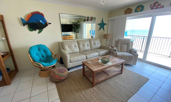 Crescent Beach Condo | Oceanfront 2 Bedroom Townhouse Summerhouse Unit 406