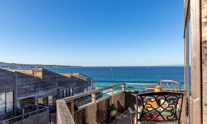 Monterey Condo | Oceanfront 2 bedroom Luxury Paradise! Ocean Harbor House. Steps to the beach!