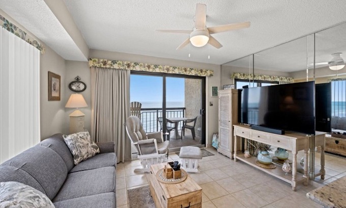 North Myrtle Beach Condo | Oceanfront Buena Vista 906 - Near Cherry Grove Pier