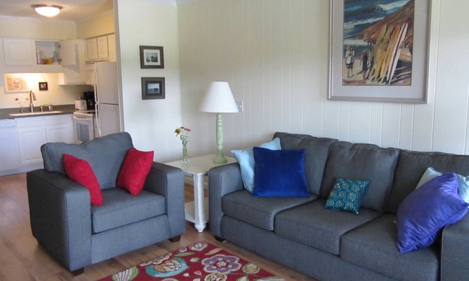 Morehead City Condo | Oceanfront Complex, First Floor Southwinds, Ocean & Sound Views, 2 Pools!