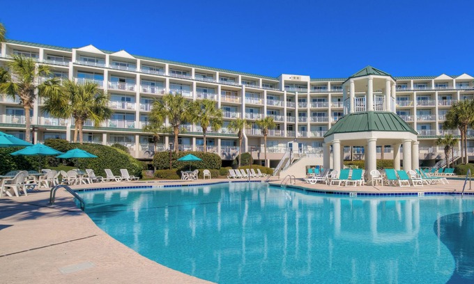 Litchfield by the Sea Condo | Oceanfront condo with beautiful views and pool access located in Litchfield By the Sea.