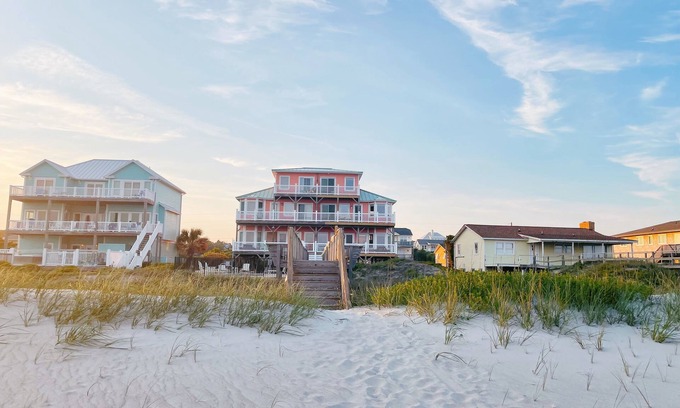 Emerald Isle House | Oceanfront Home-Perfect Location on Emerald Isle-Dog Friendly-BOOKS 1 YEAR OUT