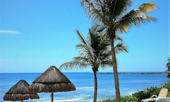 Puerto Aventuras Condo | Oceanfront, Luxury 3BR/3.5BA Condo In Small, Private Complex. 15 Steps to Beach!