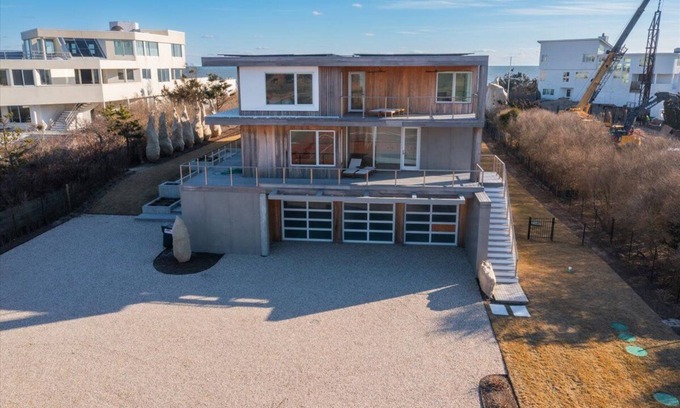 Westhampton Beach House | Oceanfront Luxury Modern Home Stunning Views!