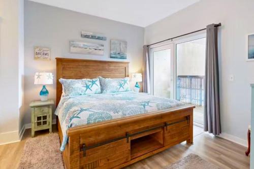 Rockaway Beach House | Oceanfront Oasis King Suite Stunning Views