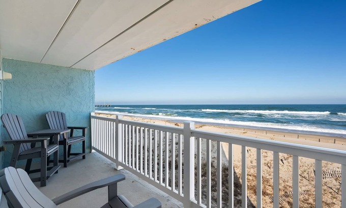 South Nags Head Condo | Oceanfront Oasis! Walk-in Shower, Private Patio, Pools, Avail: 10-11 - 10-17