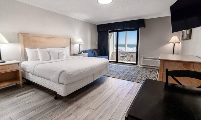 Litchfield by the Sea Apartment | Oceanfront Studio with Private Porch 1st Floor