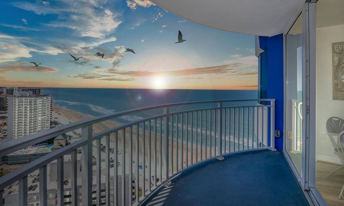 Daytona Beach Shores Condo | Oceanfront with Private Beach Access Pool,Spa-26flr Panoramic River&Ocean views!