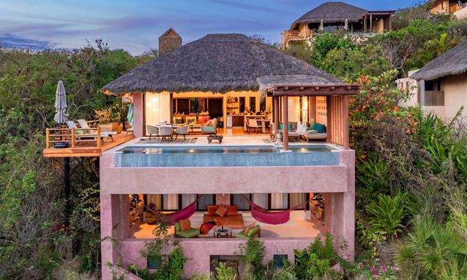 Santa Maria Huatulco Villa | Oceanfront Villa in Gated Community + Amenities