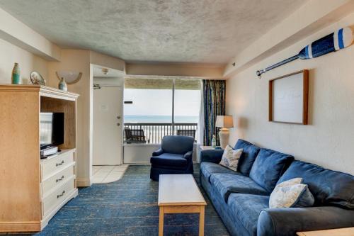 Ortona Park House | Oceanfront with Kitchen and Wifi Sleeps 6
