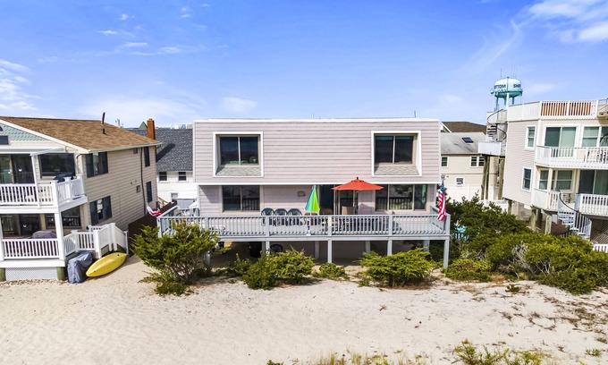Ship Bottom House | Oceanfront with SPECTACULAR OCEANVIEWS that go forever.