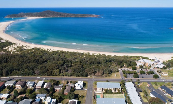 Fingal Bay House | Oceans 22 at Fingal Bay